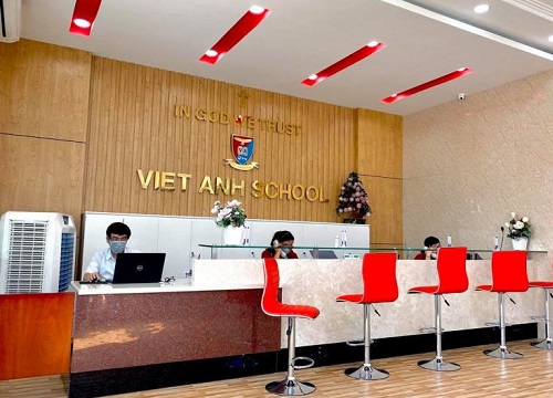 Bị phụ huynh phản đối, Việt Anh School miễn toàn bộ học phí 3 tháng nghỉ dịch