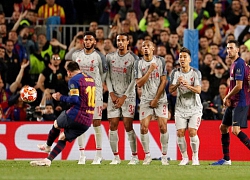 Henderson tiết lộ lý do đổi áo với Suarez thay vì Messi