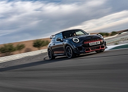 Mini John Cooper Works GP bán giới hạn tại ĐNÁ, mạnh hơn 300 mã lực