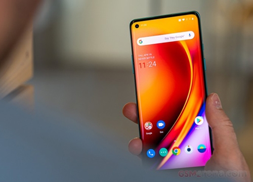 OnePlus 8 và OnePlus 8 Pro "cháy hàng" khi mở bán