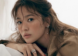 Song Hye Kyo ma mị trong ảnh mới