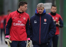 Szczesny mất cả sự nghiệp ở Arsenal vì một điếu thuốc