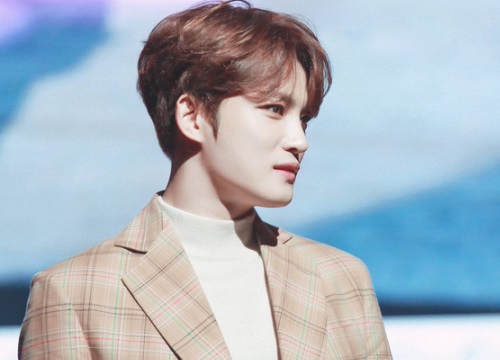 Hứng "gạch đá" từ fan, Jaejoong nay bị sao Hàn đình đám công khai chỉ trích trên sóng radio vì trò đùa quá trớn mùa dịch