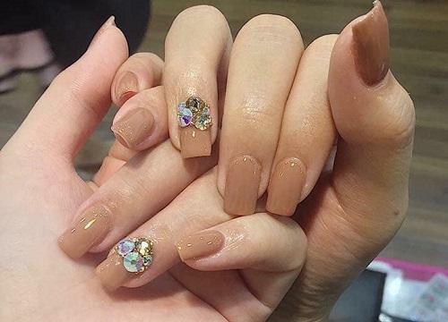 Tạm đóng tiệm nghỉ dịch, chủ salon nail lại cấp tập mở khóa học làm nail online, dạy vẽ móng trực tuyến giá chỉ 4 triệu đồng hút học viên