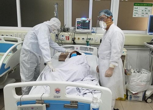 Tin vui ngày mới: Không có thêm ca Covid-19, bệnh nhân nặng bỏ ECMO