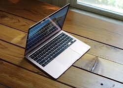 Trên tay Macbook Air 2020 đầu tiên về Việt Nam, giá gần 28 triệu