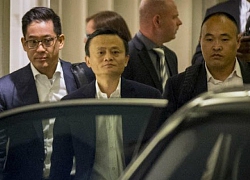 Vệ sĩ Jack Ma "nhỏ mà quái chiêu": 3 lần quật ngã võ sĩ cao to gấp đôi