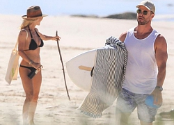 Chris Hemsworth và vợ 'trốn dịch' ở bãi biển riêng