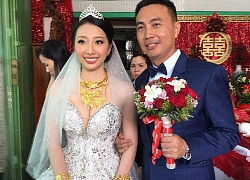 Hai nàng dâu "vàng đeo trĩu cổ", mang bầu được khen đẹp chẳng kém mỹ nhân showbiz