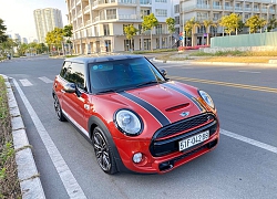 Xe 'dân chơi' MINI Cooper S 2015 dùng 5 năm bán hơn 1 tỉ đồng