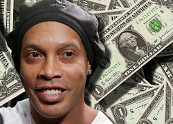 Ronaldinho hưởng đặc quyền tại khách sạn 4 sao