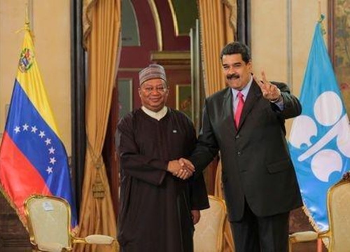 Venezuela định cứu ngành dầu mỏ thế giới