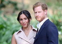 Vừa đến Mỹ sinh sống, vợ chồng Meghan Markle lại dính nghi vấn rò rỉ giấy tờ ly hôn?