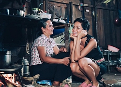 H'Hen Niê ghi điểm khi khoe giọng hát chay: Nghe sao mà mộc mạc, thân thương vô cùng