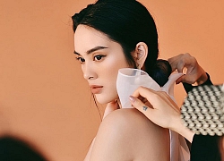 Thất thu vì dịch, mẫu lookbook tranh thủ tìm cách tăng tương tác, lấn sân vlog: Tầm này rồi, không bổ ngang thì cũng bổ dọc thôi!