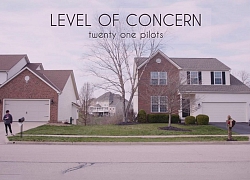 Thêm một MV được thực hiện theo phong cách "mỗi người một nơi" đến từ Twenty One Pilots: "Level Of Concern"