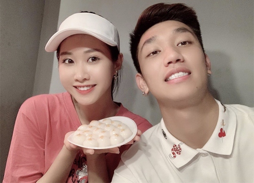 Trọng Đại đón sinh nhật cùng bạn gái mới
