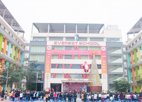 Vụ thu học phí cả trăm triệu đồng cho 3 tháng dù tiền đóng trước đó chưa sử dụng đến: Trường Quốc tế càng gây bức xúc khi đưa ra lý do