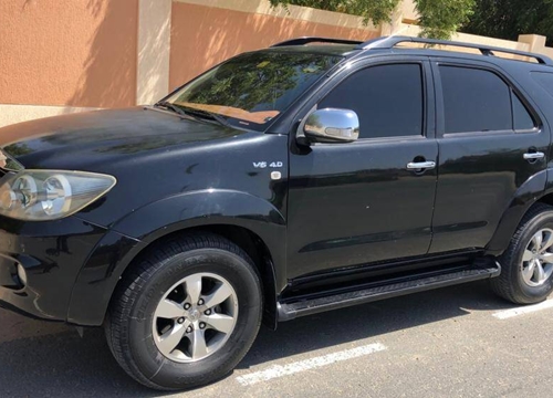 Giá bán chưa đến 400 triệu, Toyota Fortuner 4.0 V6 đời 2008 có nên mua?