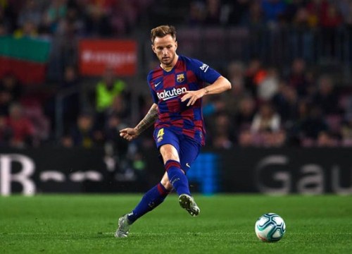 Ivan Rakitic lên tiếng về cách hành xử của Barcelona