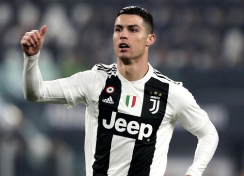 Lãnh đạo Lazio ghen tị với Ronaldo