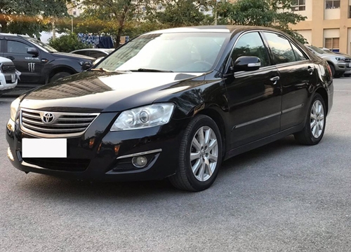 Sau 13 năm sử dụng, Toyota Camry 3.5Q 2007 có đủ hấp dẫn?