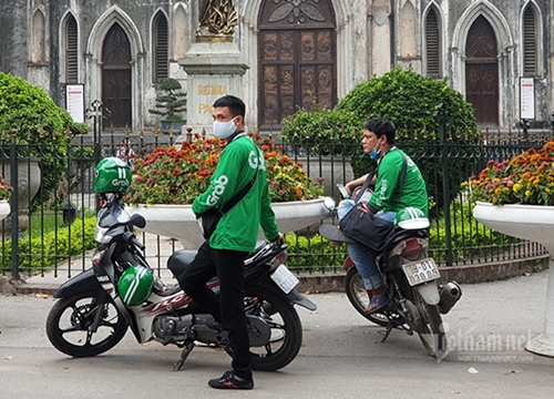 Dịch vụ gọi xe GrabCar, GrabBike tiếp tục dừng hoạt động