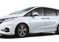 Honda Odyssey được độ làm xe cứu thương, ngăn dịch COVID-19 như thế nào?