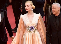 Những chiếc váy đẹp như cổ tích của nàng 'công chúa' Elle Fanning