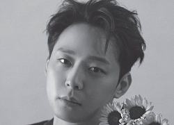 Park Yoochun lại nhận gạch đá khi công bố website fanclub chính thức