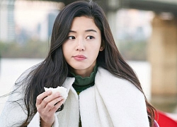 Sau tin đóng phim với Park Seo Joon, Jeon Ji Hyun gây scandal với khối tài sản 1680 tỷ đồng: &#8216;Đạo đức giả?&#8217;