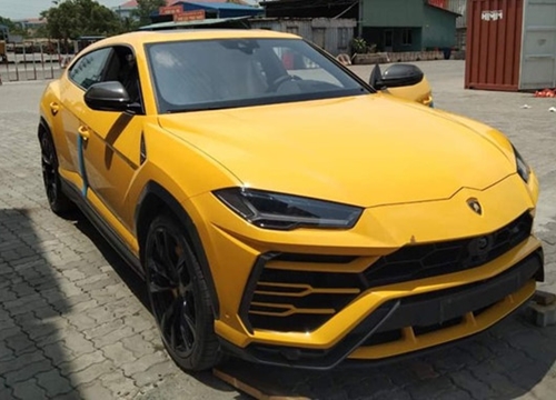 Xe độc Lamborghini Urus 4 chỗ ngồi về Việt Nam