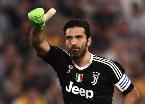 Buffon sẽ chơi bóng cho Juventus ít nhất đến năm 2022