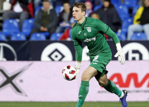 Lunin sẽ trở lại, Real muốn trả Areola cho PSG