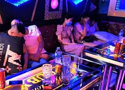 Tước giấy phép hoạt động quán karaoke chứa hàng chục thanh niên 'mở tiệc' ma túy