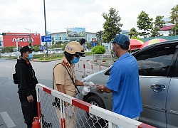 Chuyên gia giải thích: Vì sao phải cách ly xã hội để ngăn Covid-19?