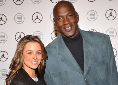 Michael Jordan choáng khi thấy ma túy, người đẹp trong ngày đặc biệt