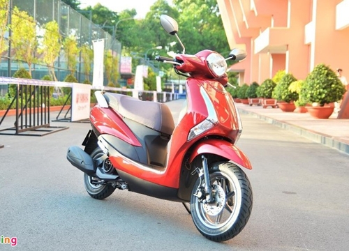 Mua xe tay ga nữ với 40 triệu - chọn Yamaha Latte hay Honda Scoopy?