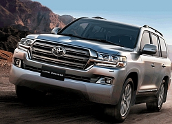 Toyota Land Cruiser hơn 2 tỷ, ô tô Trung Quốc 'nhái' giá chỉ hơn 800 triệu có gì đặc biệt?