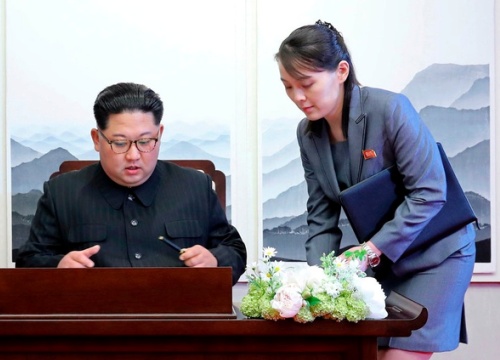 Hàn Quốc tiếp tục bác tin ông Kim Jong Un lâm bệnh nặng