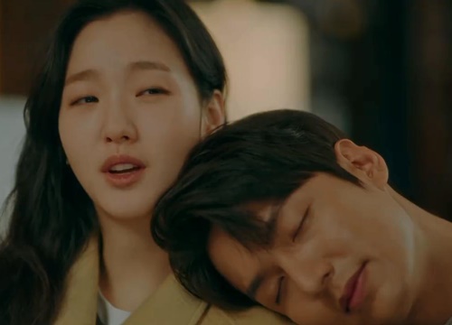 'Quân vương bất diệt' tập 5: Kim Go Eun theo Lee Min Ho 'về dinh', Woo Do Hwan khó chịu ra mặt