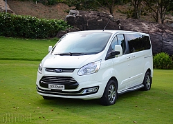 Ưu nhược điểm Ford Tourneo, có đáng mua với giá từ 999 triệu đồng?