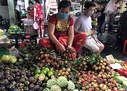 Vải đầu mùa, vừa 'chào sân' đã rớt giá