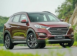 Hyundai Tucson giảm giá 'cực sốc' rẻ hơn cả Honda Civic, Mazda 3