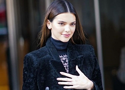 Kendall Jenner thiết kế áo, ủng hộ 100% tiền bán để chống Covid-19