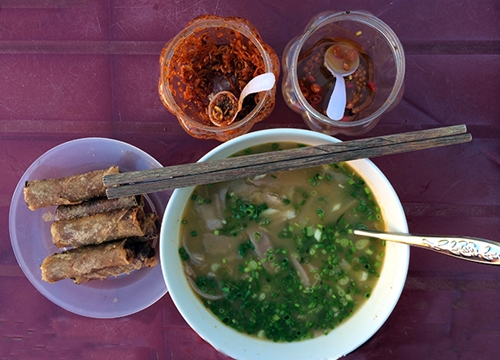 Bánh canh Đồng Hới