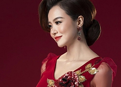 Kiều Ngân diện áo dài sequin