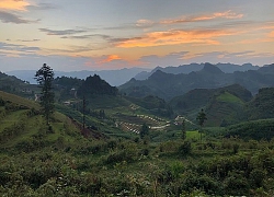 Ngắm hoàng hôn trên đỉnh Ngải Thầu