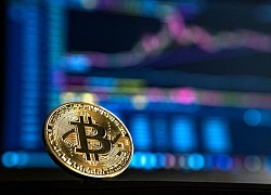 Bitcoin đi ngang chờ bứt phá?