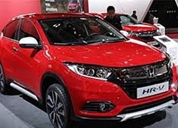 Ford EcoSport giảm giá 80 triệu tại Việt Nam, 'đe nẹt' Honda HR-V, Hyundai Kona